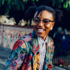 Meet your Posher, Auron